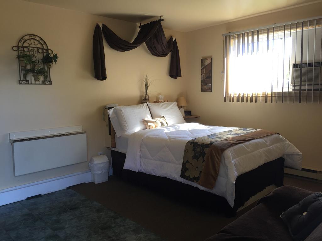Motel Montgolfiere Jp Saint-Jean-sur-Richelieu Eksteriør bilde