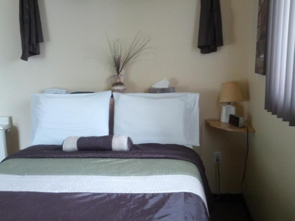Motel Montgolfiere Jp Saint-Jean-sur-Richelieu Rom bilde